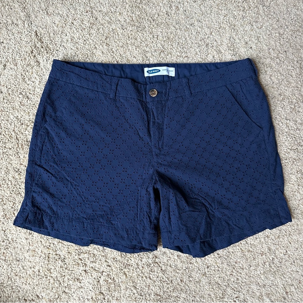 EUC Old Navy Every Day Eyelet Shorts in Lost At Sea Size 14